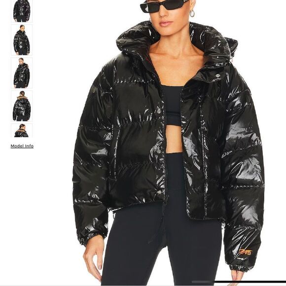 Cropped Puffer Jacket, size M - Picture 1 of 13